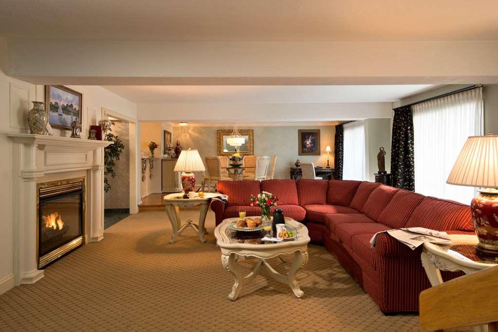 Margaritaville Resort Cape Cod Hyannis Restaurant photo