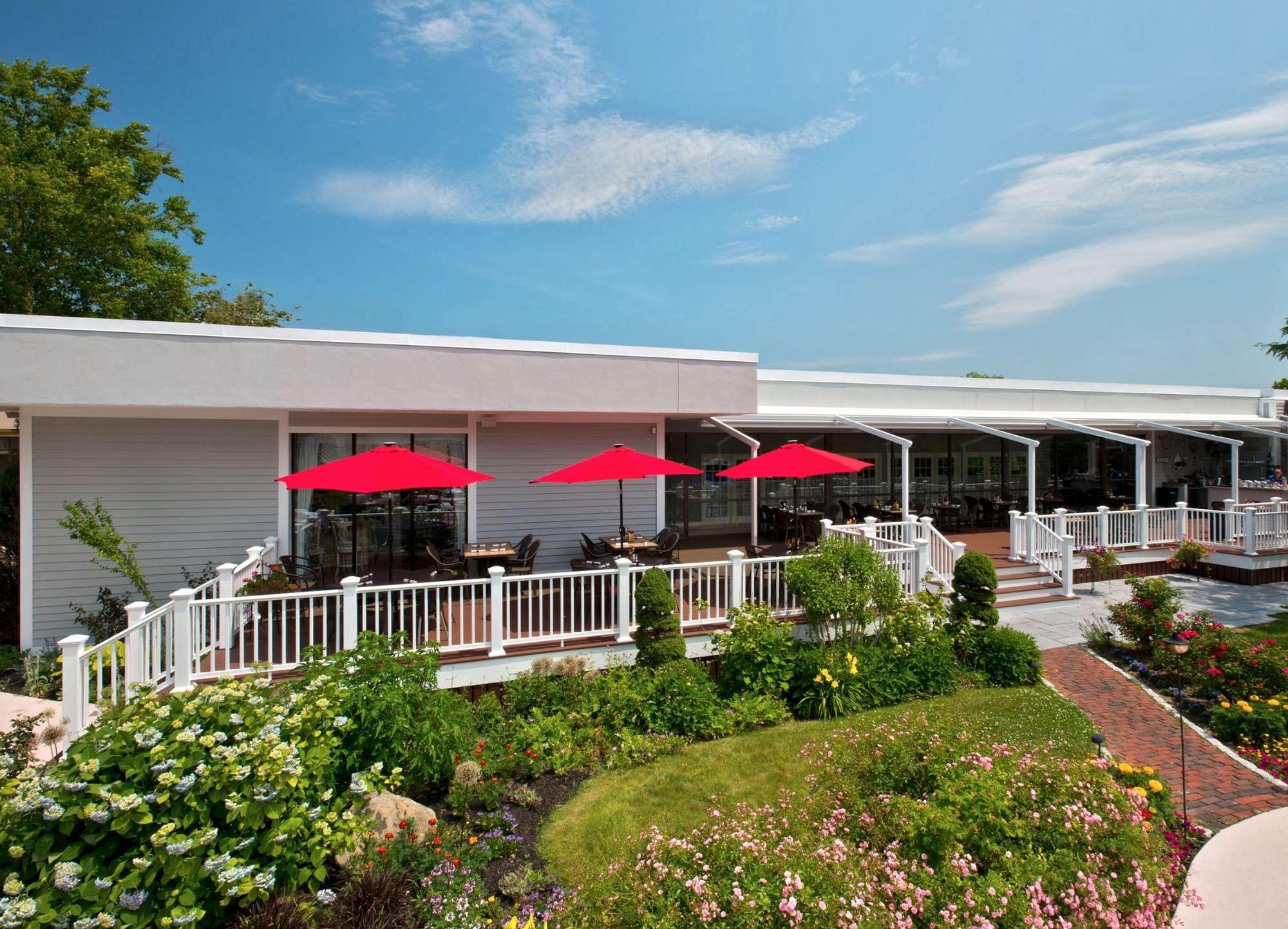 Margaritaville Resort Cape Cod Hyannis Exterior photo