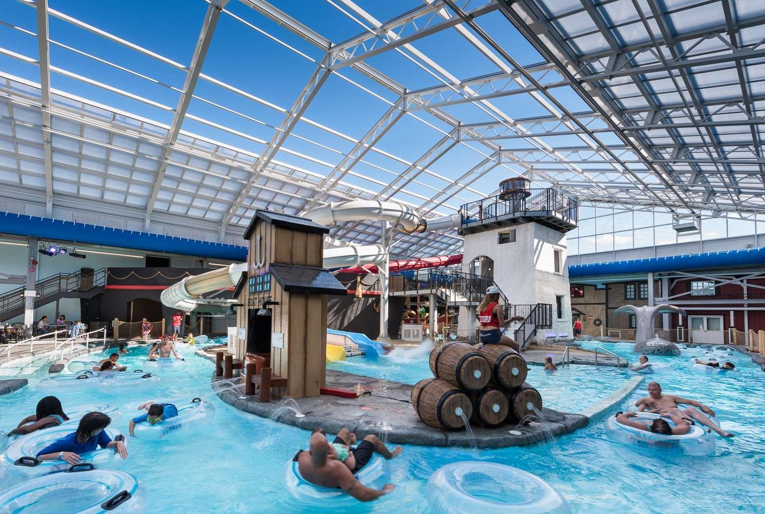 Margaritaville Resort Cape Cod Hyannis Exterior photo