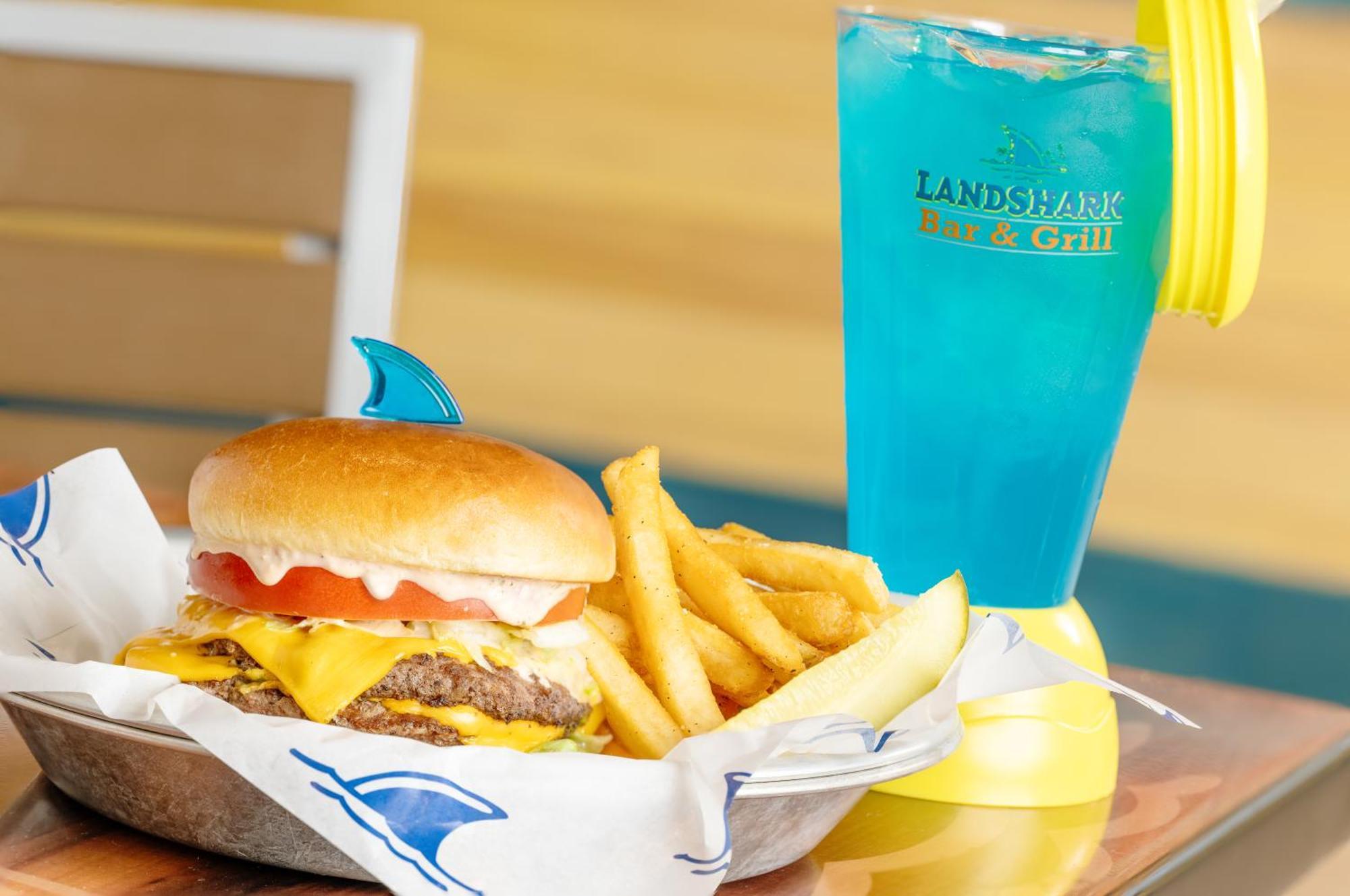 Margaritaville Resort Cape Cod Hyannis Exterior photo