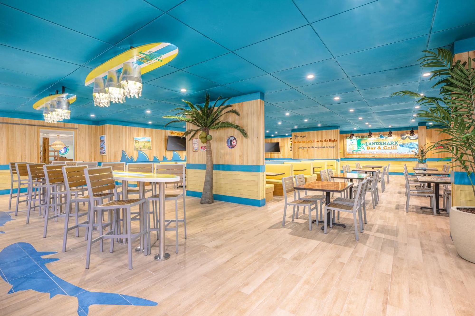 Margaritaville Resort Cape Cod Hyannis Exterior photo